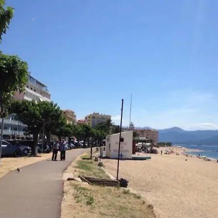 Trottel Balcony Apartment: Beach Retreat with Wi-Fi and Parking Ajaccio  Exterior photo