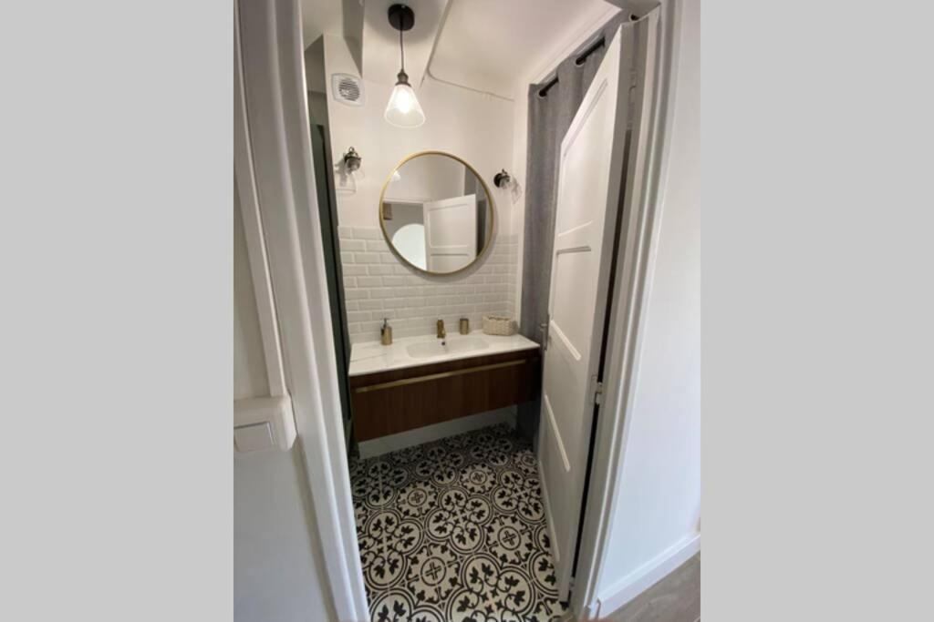 Trottel Balcony Apartment: Retreat With Wi-fi And Parking Apartment Ajaccio (Corsica)